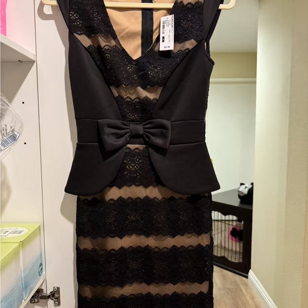 Elegant Black Lace Dress with Bow Detail